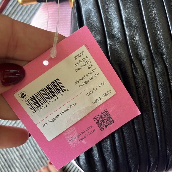 NWT Kate spade black meringue pleated  bag - Picture 3 of 3